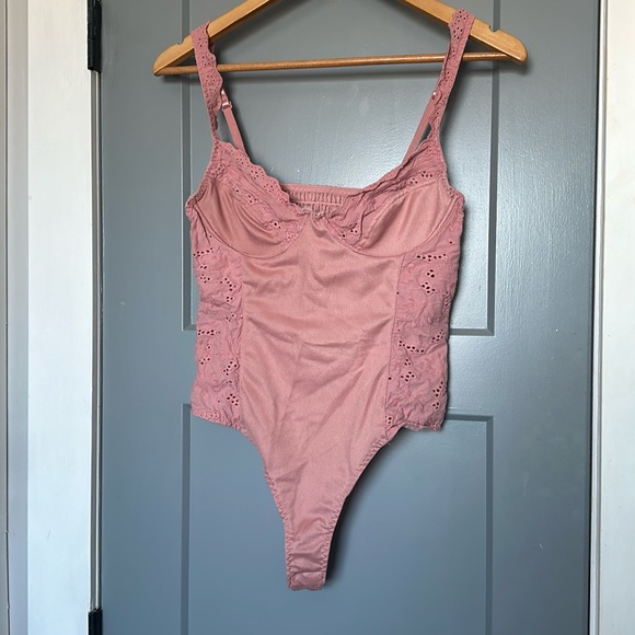 Pink bodysuit! - Picture 1 of 6